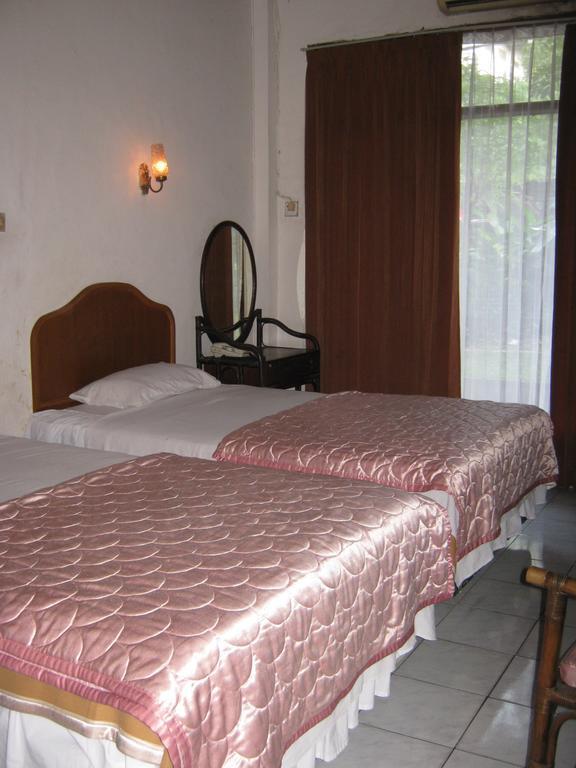 Le Paradis Hotel Palembang Oda fotoğraf