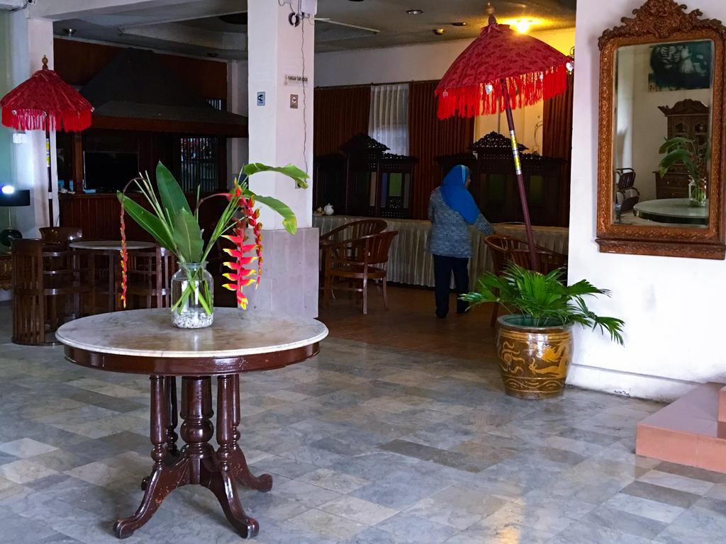 Le Paradis Hotel Palembang Dış mekan fotoğraf