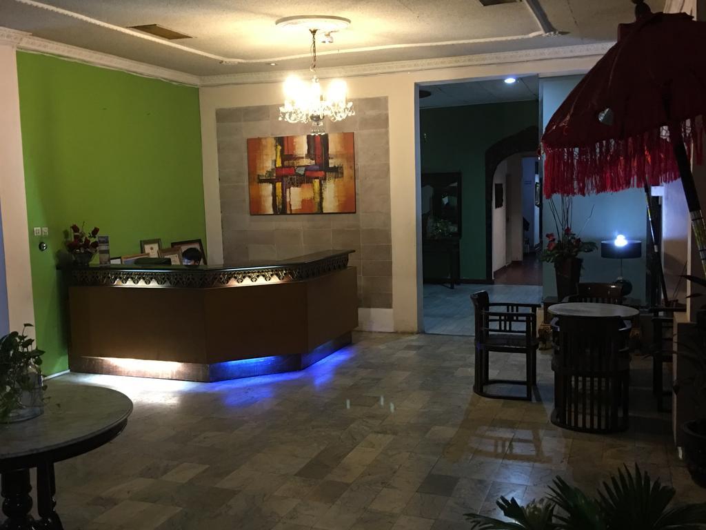 Le Paradis Hotel Palembang Dış mekan fotoğraf